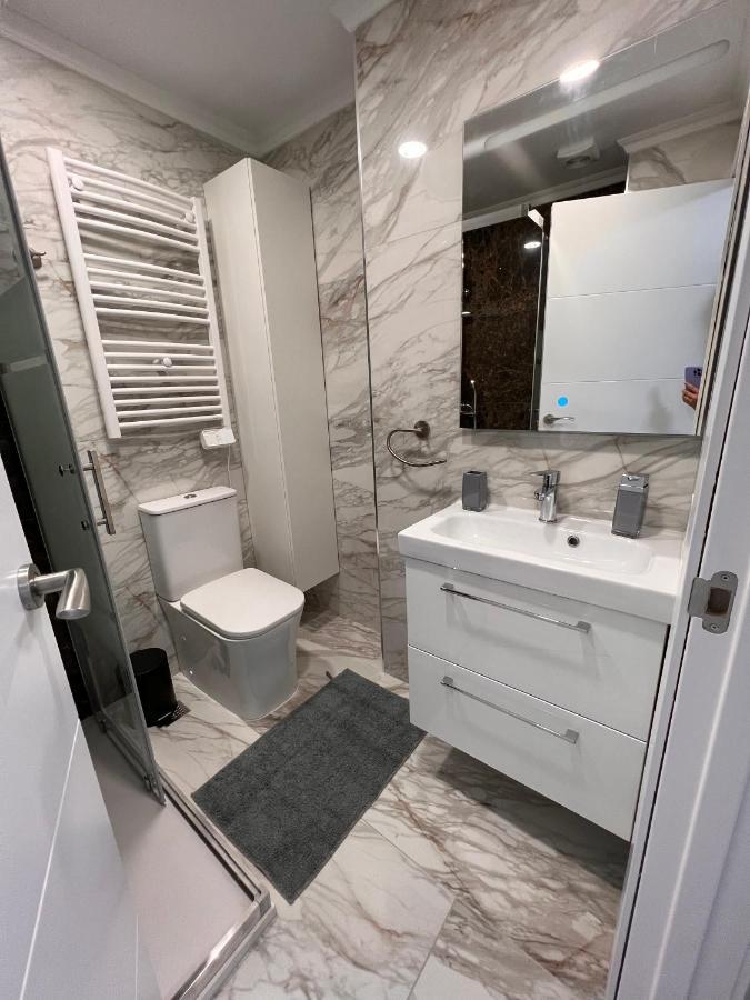 Orihuela Costa 3 Bdr Condo On La Zenia Beach With Patio Ngoại thất bức ảnh